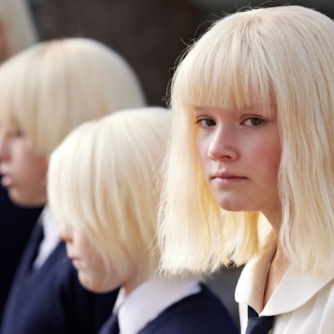 Guy Pearce & Julia Savage Talk The Clearing And Fascination With Cult Psychology