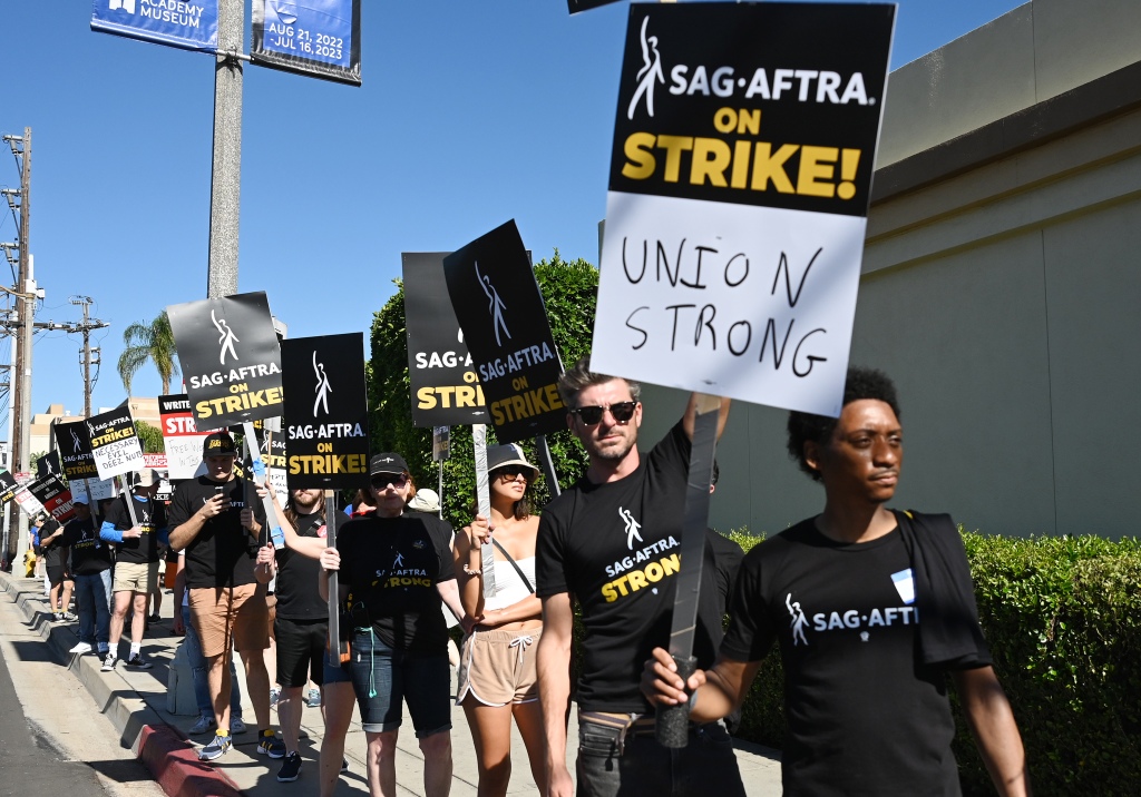 SAG-AFTRA Claims Companies Refused to Engage on Key Issues Ahead of Strike