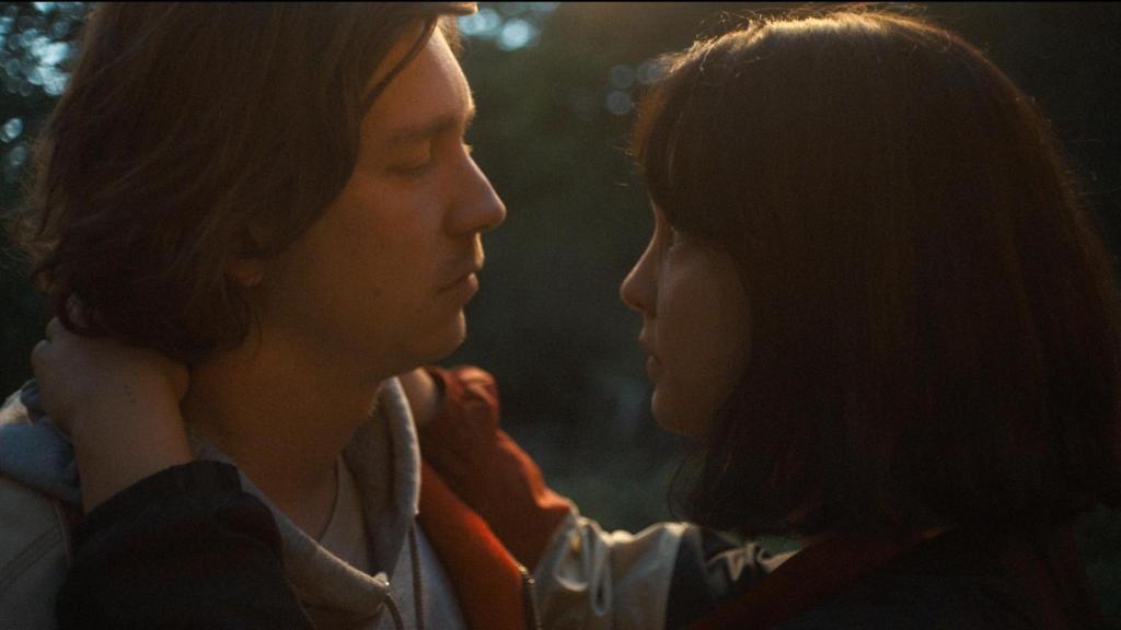 ‘Parachute’ Review: Brittany Snow’s Directorial Debut Explores Life After Rehab at SXSW