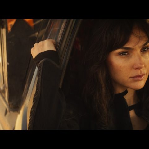 ‘Heart of Stone’ Review: Gal Gadot and Jamie Dornan Star in Netflix’s Spy Thriller, Embracing Bond-Style Action Overload