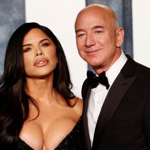 Jeff Bezos and Lauren Sánchez Launch $100M Maui Relief Fund to Aid Wildfire Recovery