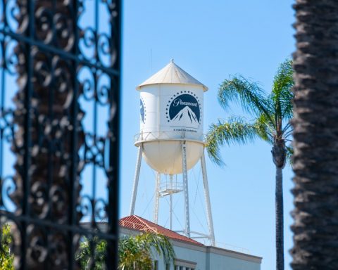 Paramount Shares Drop as Sony Considers Reevaluating $26 Billion Bid